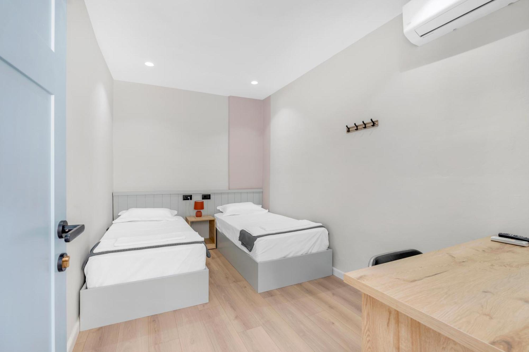 The Nook City Centre En Suite Berat Exterior photo